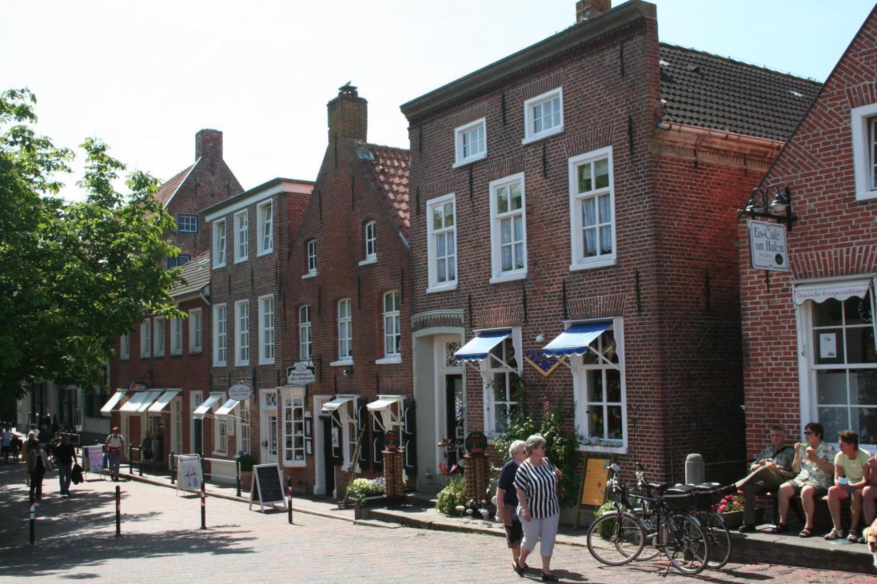 Huus Ant Deep Og Greetsiel Apartment Krummhoern Exterior photo